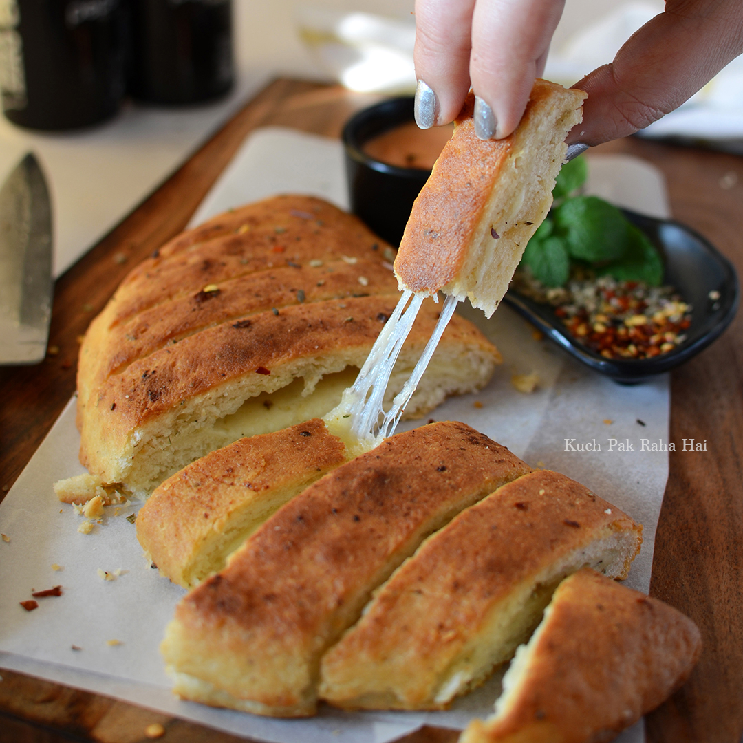 Featured image of post Recipe of Garlic Breadsticks Dominos