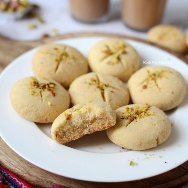 Nankhatai Recipe (Indian Cookies)