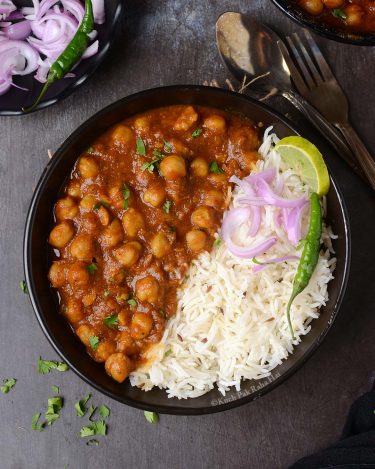 Chana Masala Recipe (Chickpea Curry)