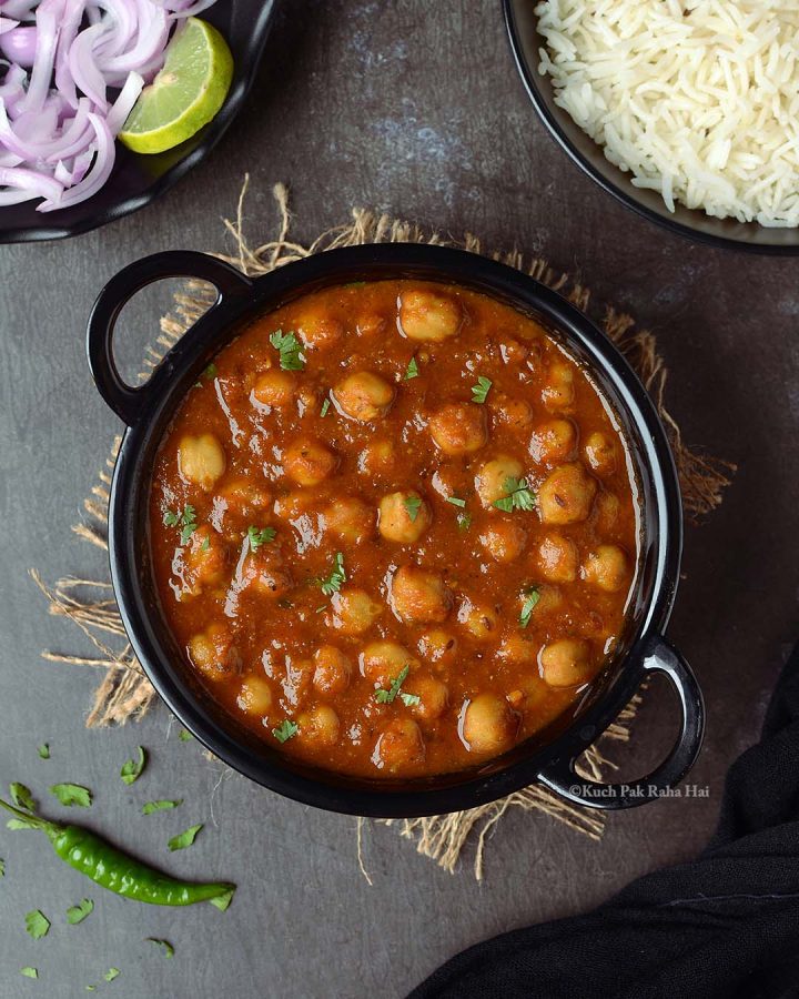 Chana Masala Recipe (Chickpea Curry)