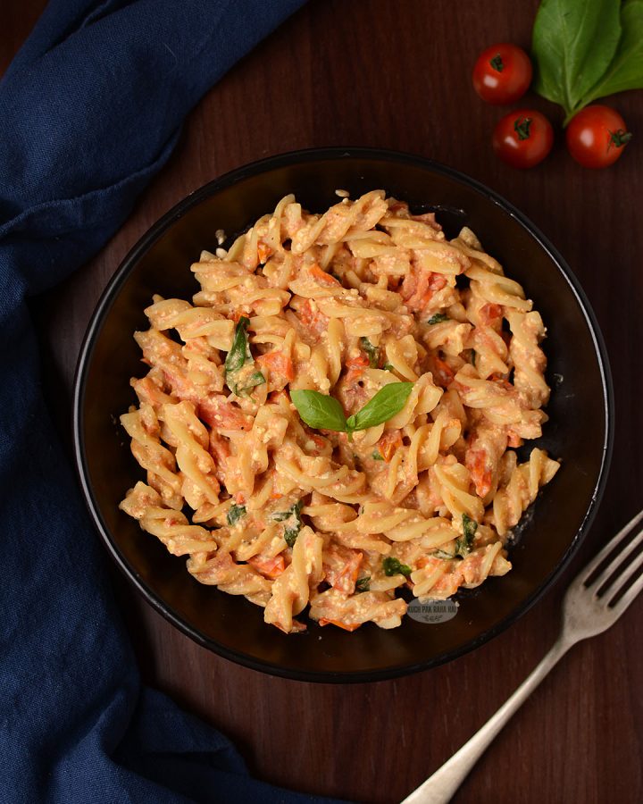 Air fryer Pasta (Baked Feta Pasta)