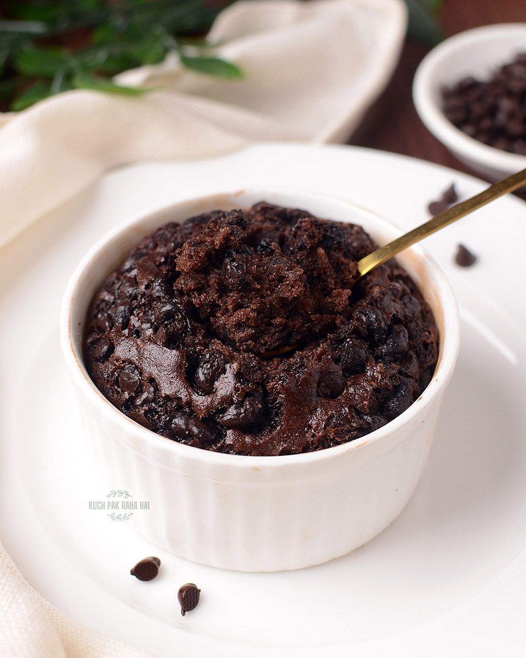 Inside texture of air fryer vegan mug cake.