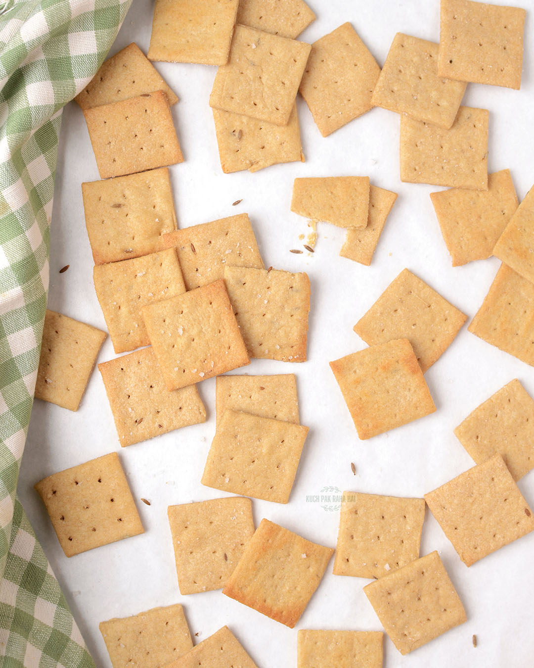 Baked wheat thins.