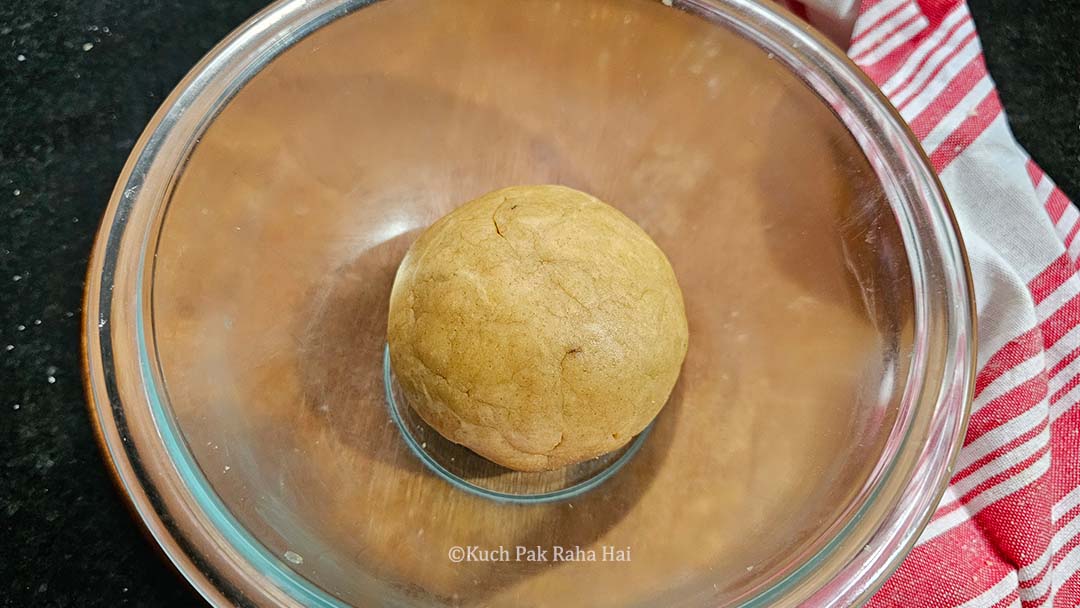 Crackers dough in a bowl.